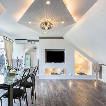 Apartmán Uhse Wohlfuehloase Heide  Exteriér fotografie